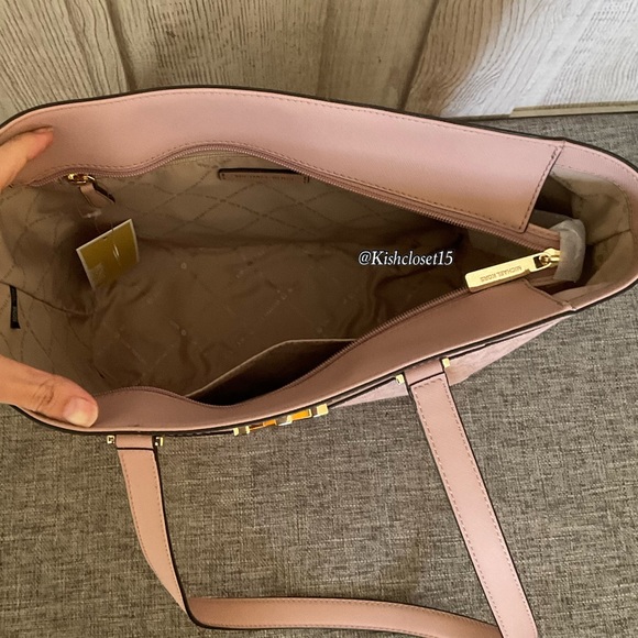 FINAL PRICE‼️ 🎉HOST PICK🎉 NWT Michael Kors Florence Logo Signature Ballet Tote - Picture 10 of 17